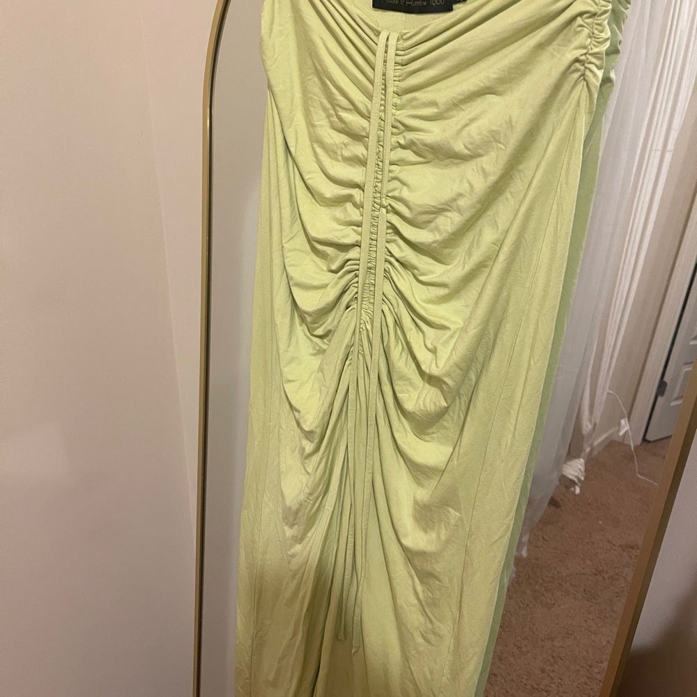 Revolve Set - Picture 4 of 5